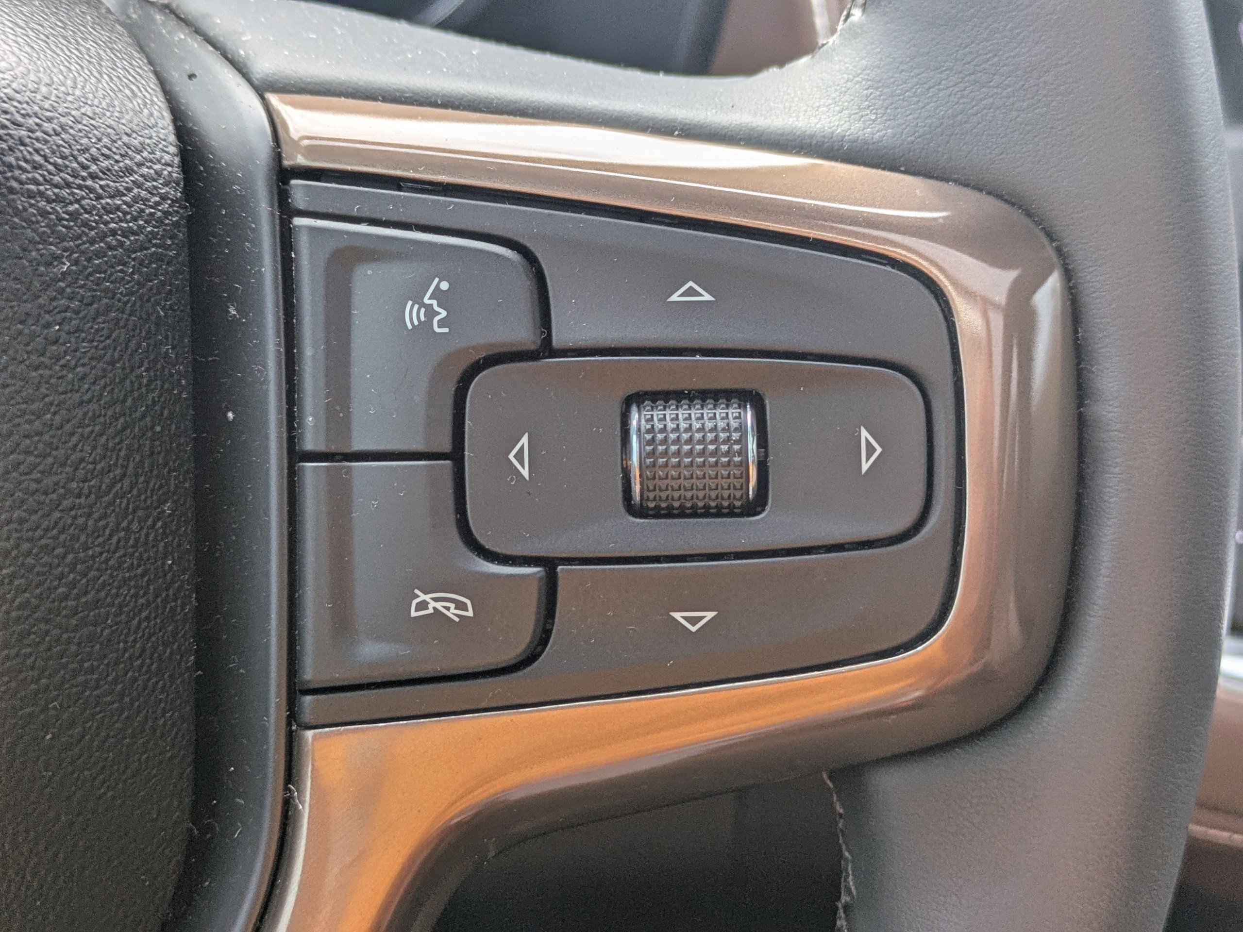 Used 2024 Chevrolet Tahoe High Country image 29