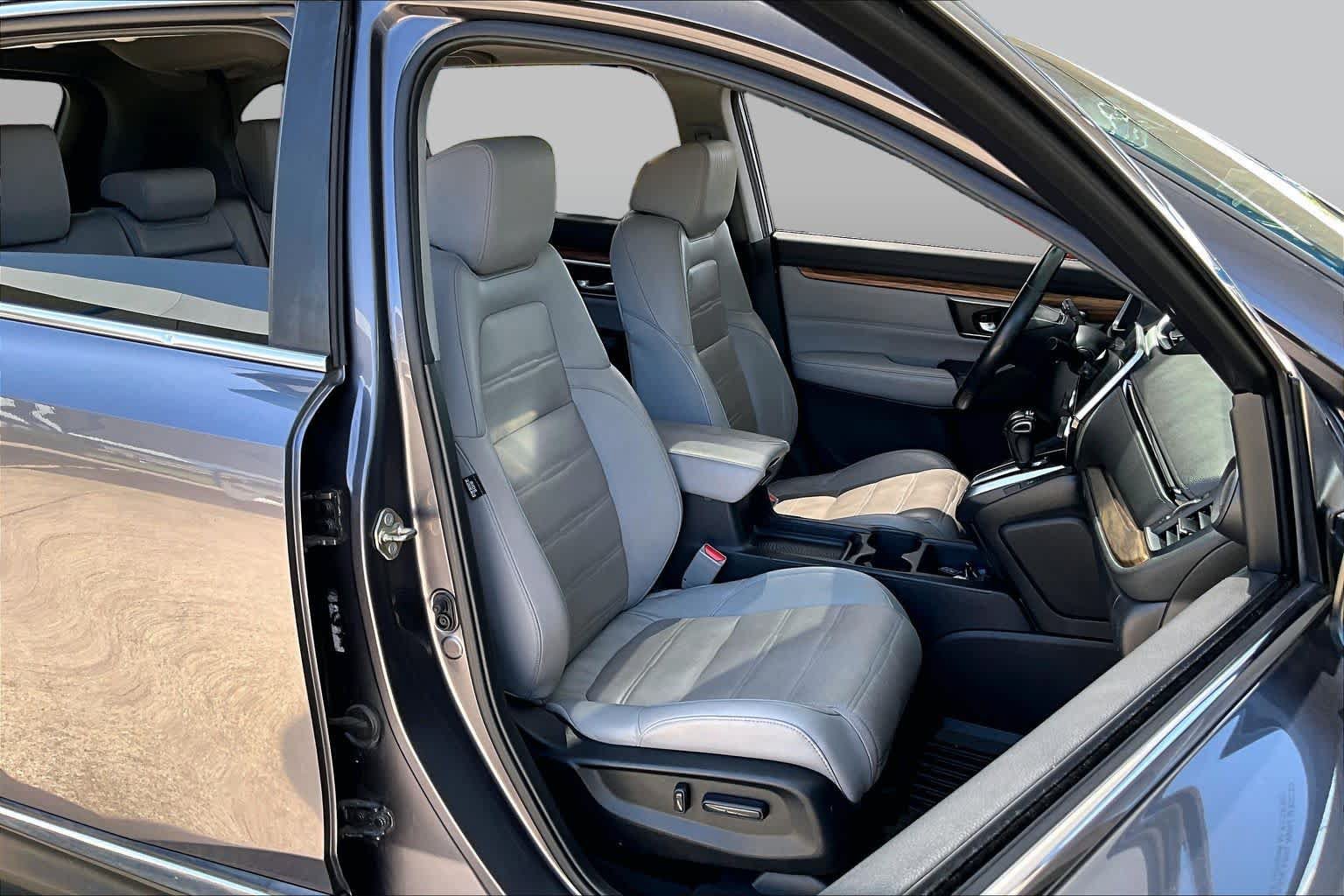 Certified 2017 Honda CR-V Touring image 9