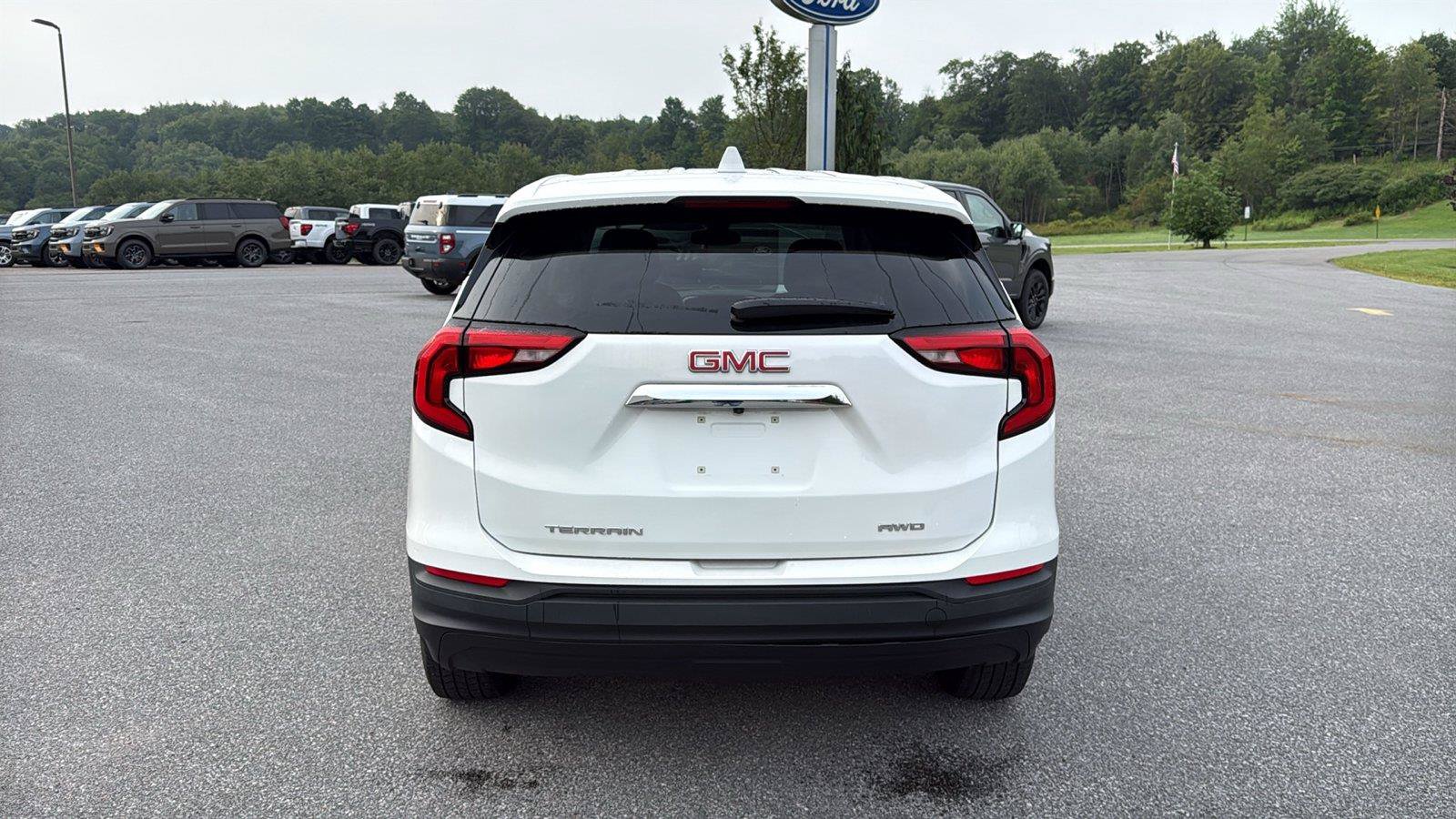 Used 2020 GMC Terrain SLE AWD/4WD image 6