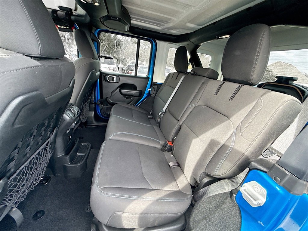 Used 2022 Jeep Wrangler Unlimited Rubicon 4xe w/ Cold Weather Group image 27