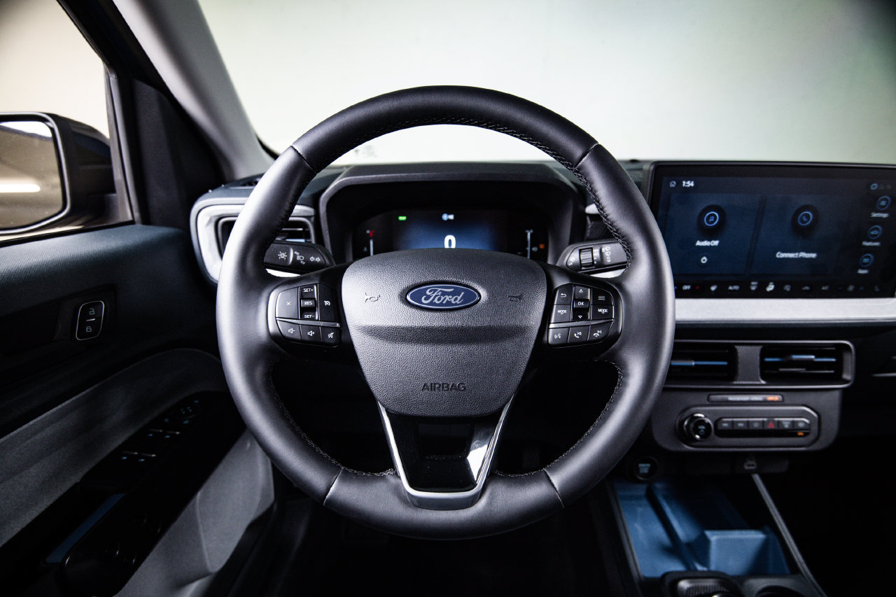 Used 2025 Ford Maverick XLT w/ XLT Luxury Package FWD image 26