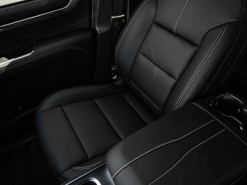 New 2026 GMC Acadia Elevation w/ Elevation Premium Package AWD/4WD image 27