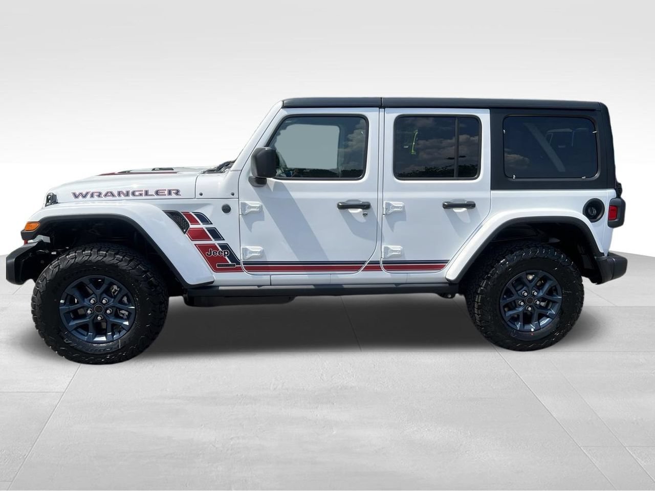 New 2026 Jeep Wrangler Unlimited Sport w/ Dual Top Group AWD/4WD video 2