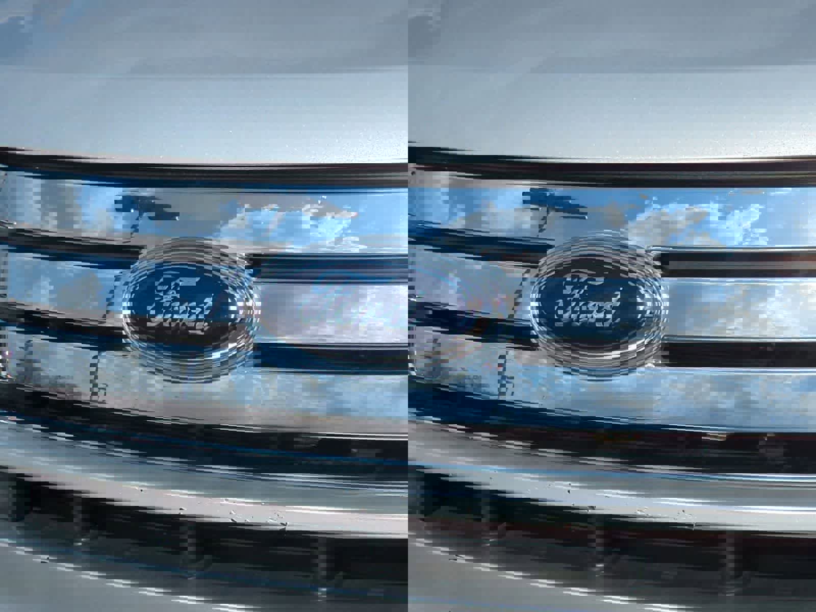 Used 2010 Ford Edge Limited AWD/4WD image 12