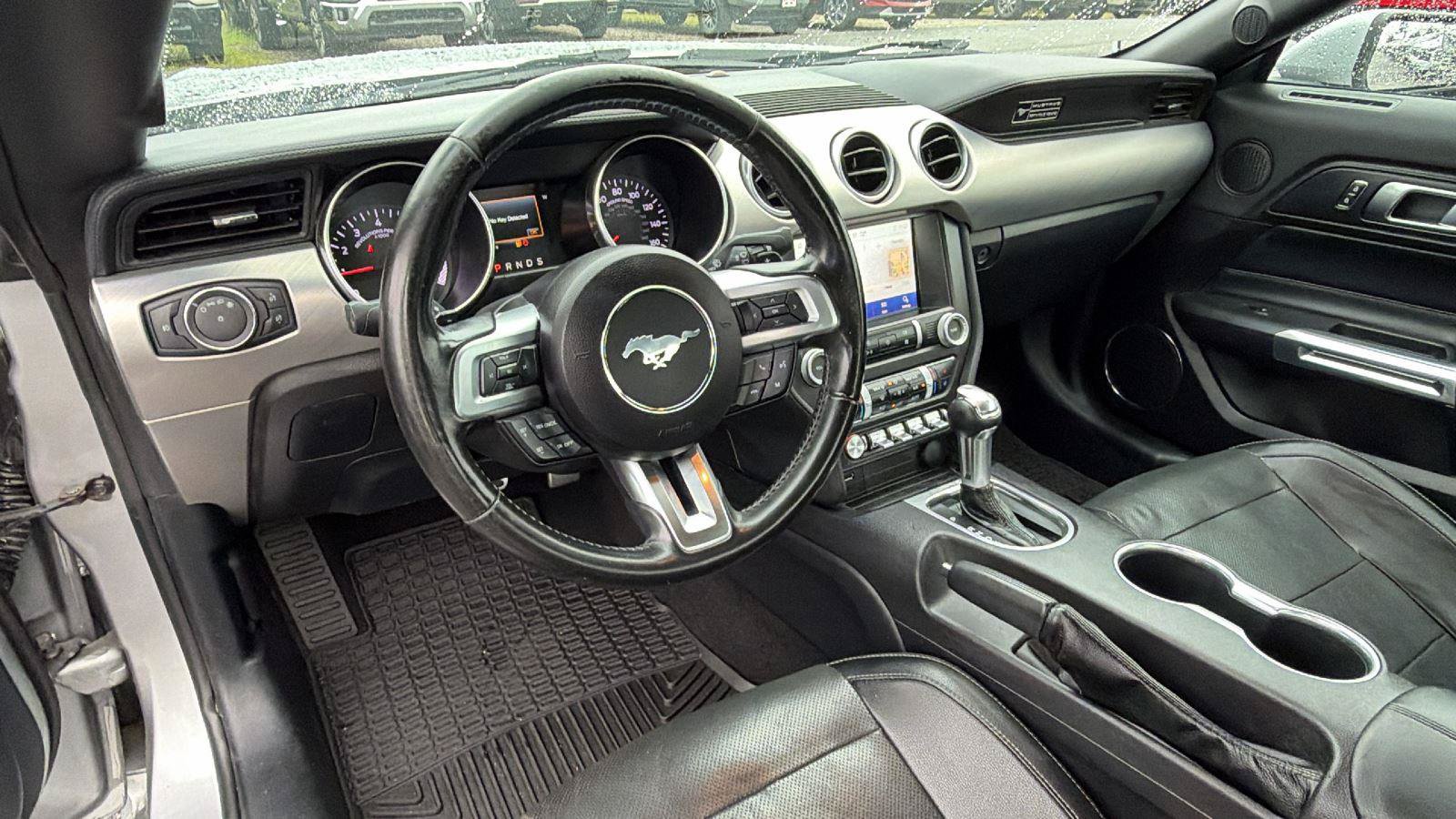 Used 2020 Ford Mustang Premium RWD image 22