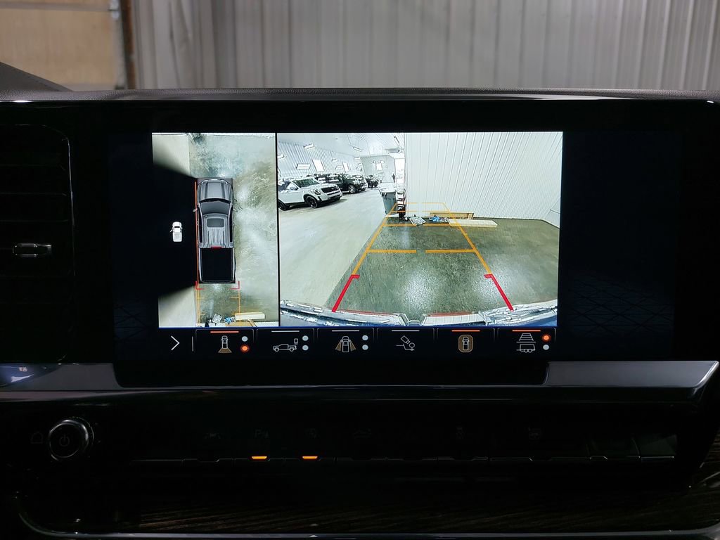 Used 2024 GMC Sierra 1500 SLE w/ Preferred Package AWD/4WD image 24