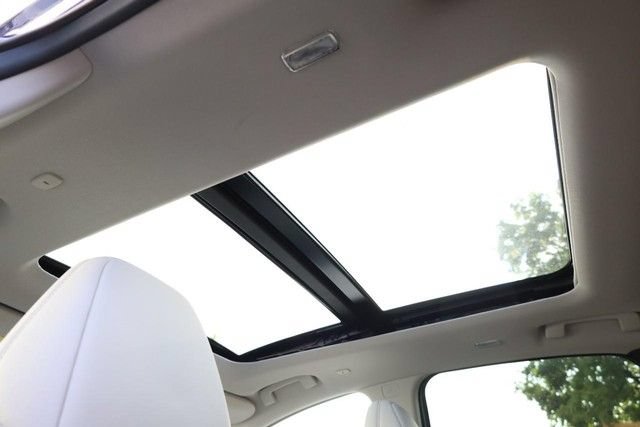Certified 2025 Nissan Murano SL AWD/4WD image 10