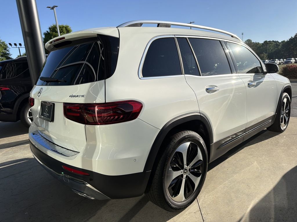 Certified 2025 Mercedes-Benz GLB 250 4MATIC image 2