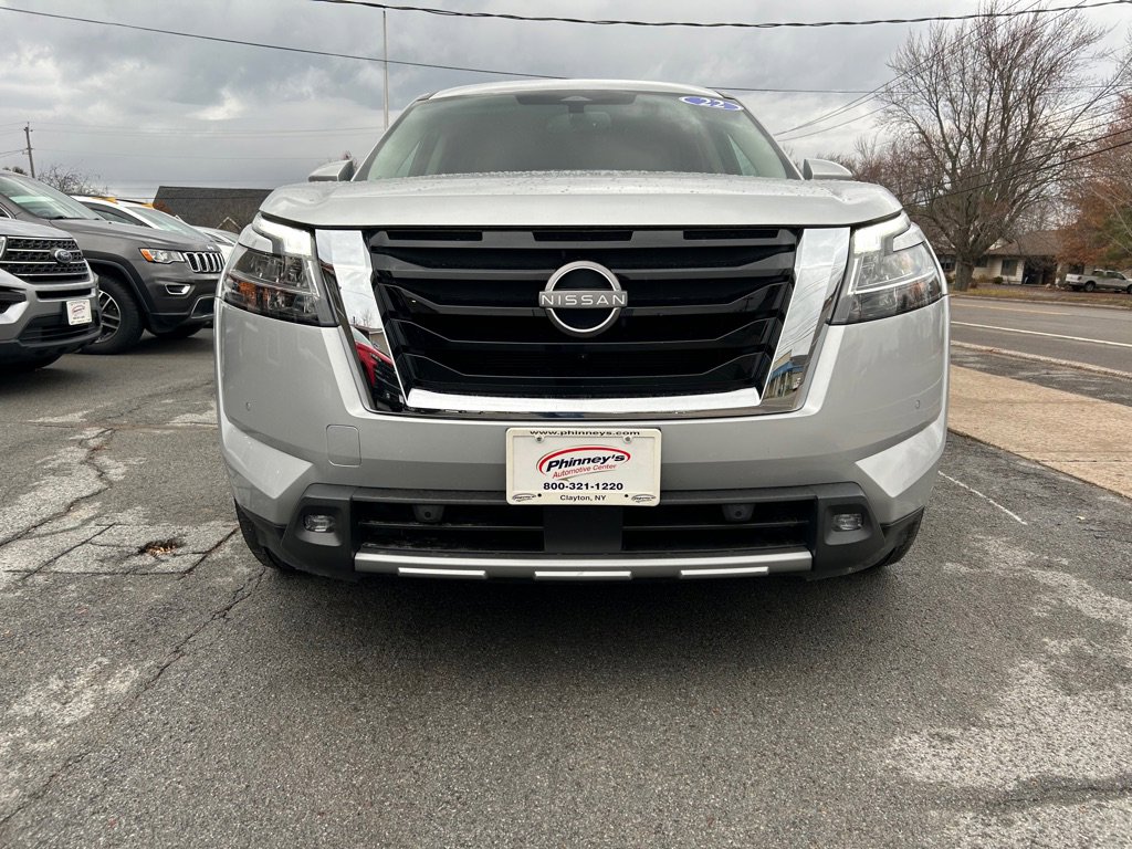 Used 2022 Nissan Pathfinder SL image 9