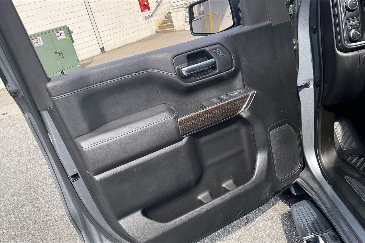 Used 2021 Chevrolet Silverado 1500 LT image 27