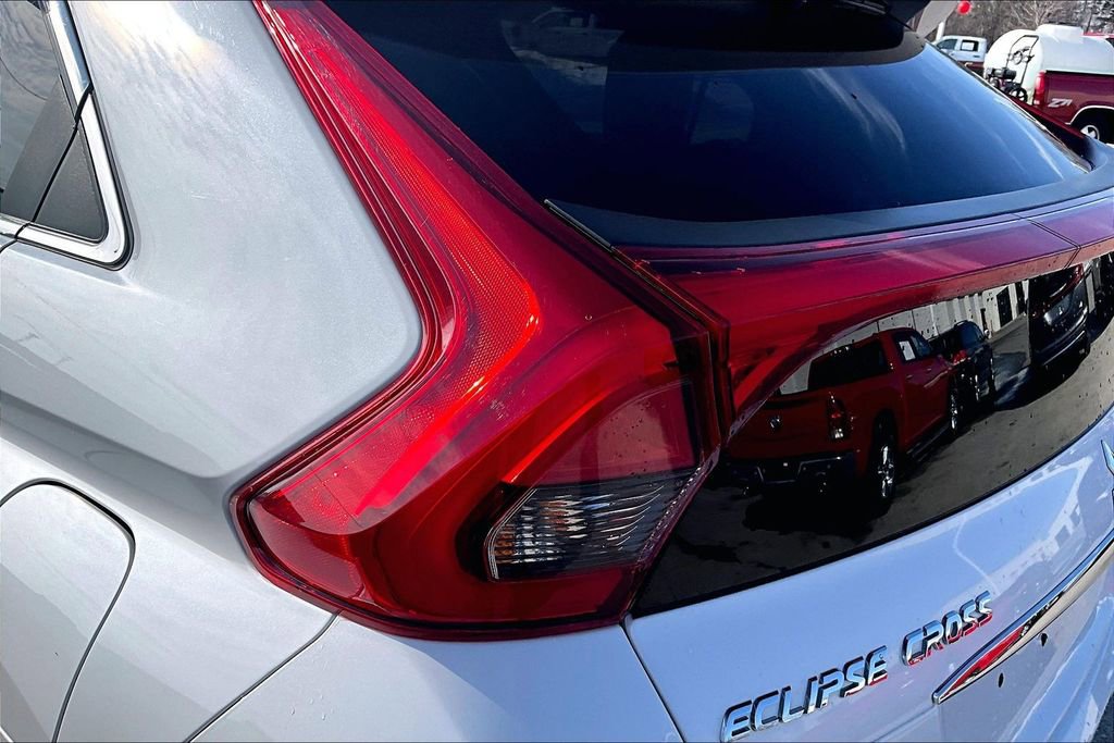 Used 2020 Mitsubishi Eclipse Cross SE image 31