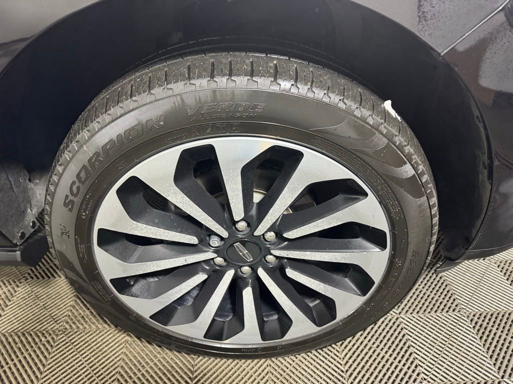 Certified 2022 Lincoln Navigator Reserve image 13