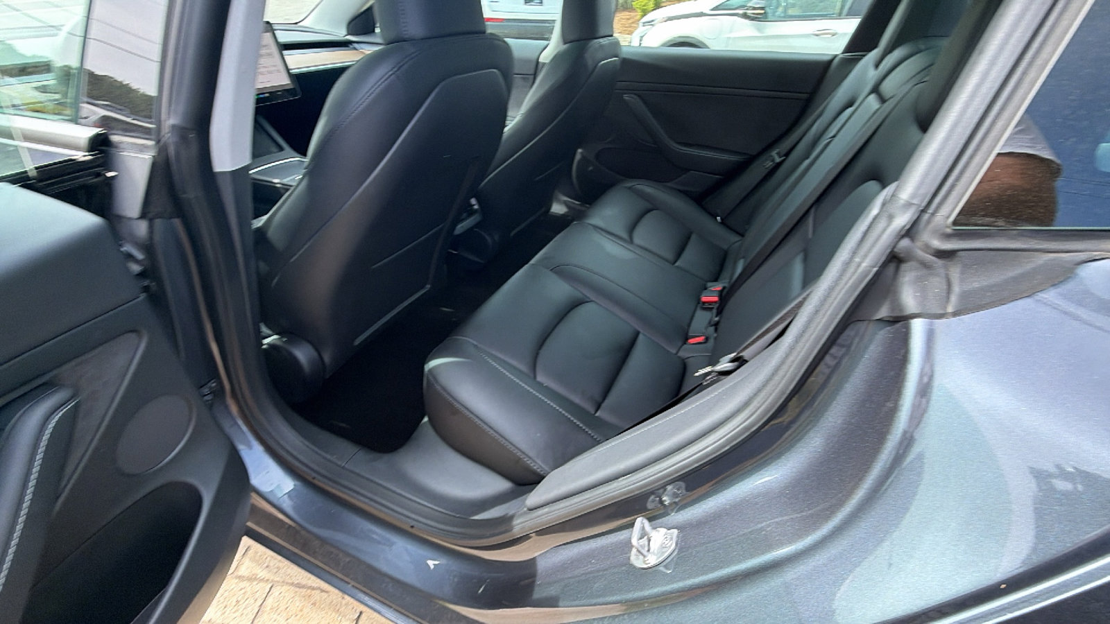 Used 2023 Tesla Model 3 Standard Range RWD image 23