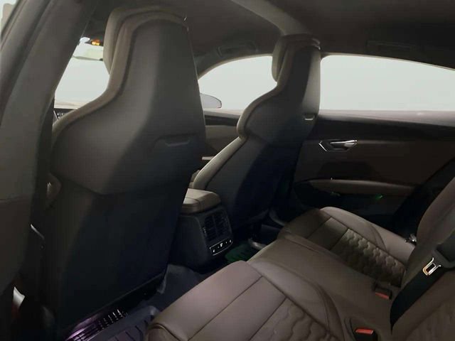 Used 2023 Audi RS e-tron GT w/ Carbon Performance Package image 61