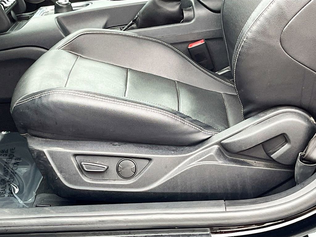 Used 2022 Ford Mustang GT Premium w/ Black Accent Package image 20