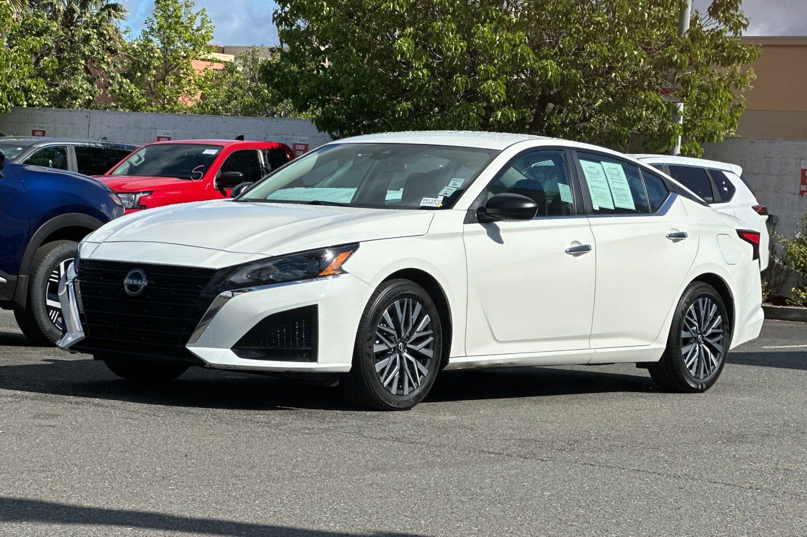 Certified 2025 Nissan Altima 2.5 SV image 8