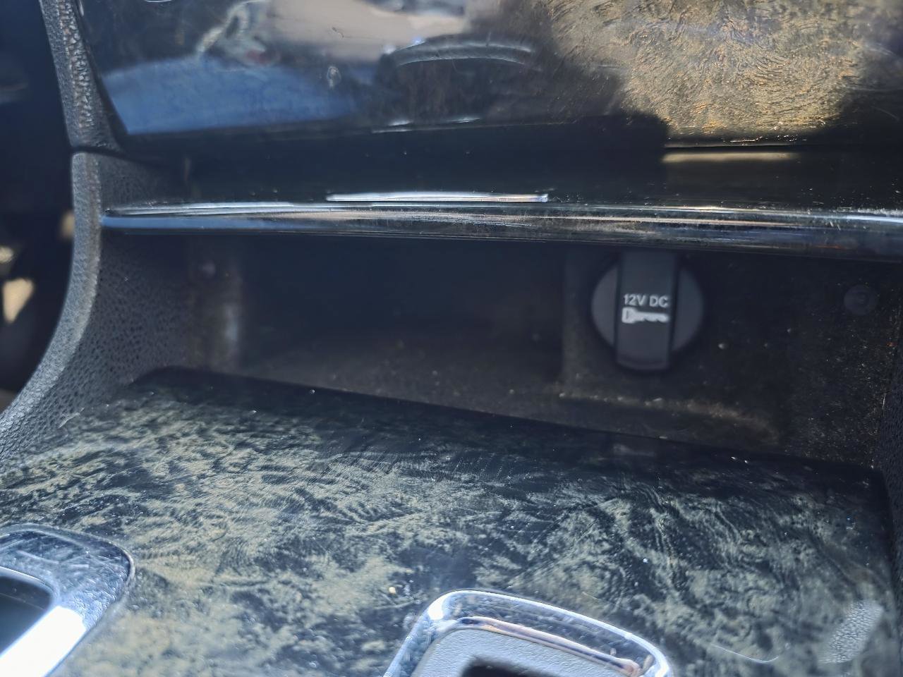 Used 2014 Chrysler 300 C AWD/4WD image 25