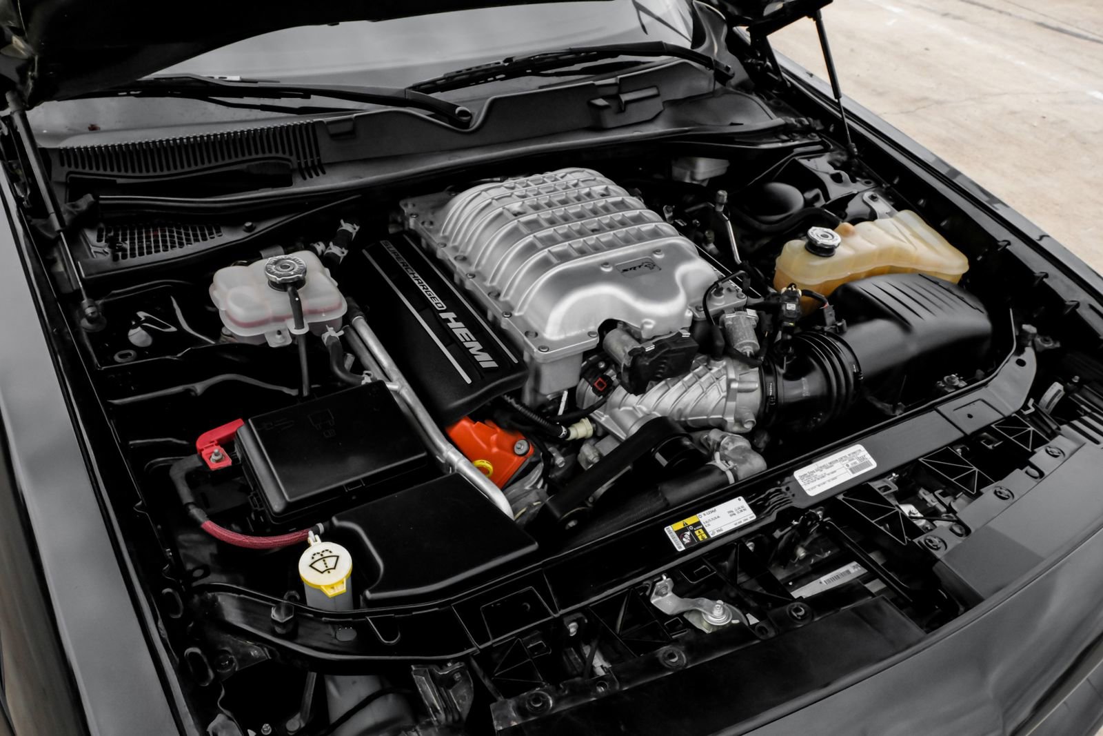 Used 2015 Dodge Challenger SRT Hellcat RWD image 52