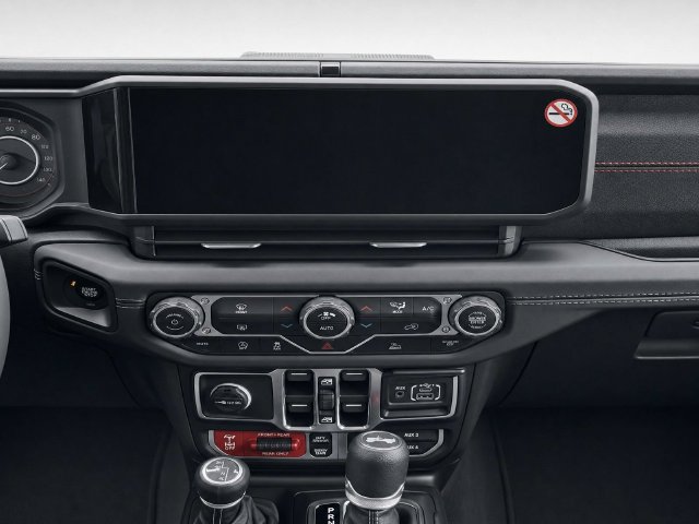 Used 2025 Jeep Wrangler Unlimited Rubicon AWD/4WD image 19