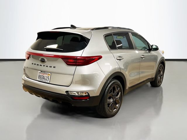 Certified 2022 Kia Sportage Nightfall Edition FWD image 7