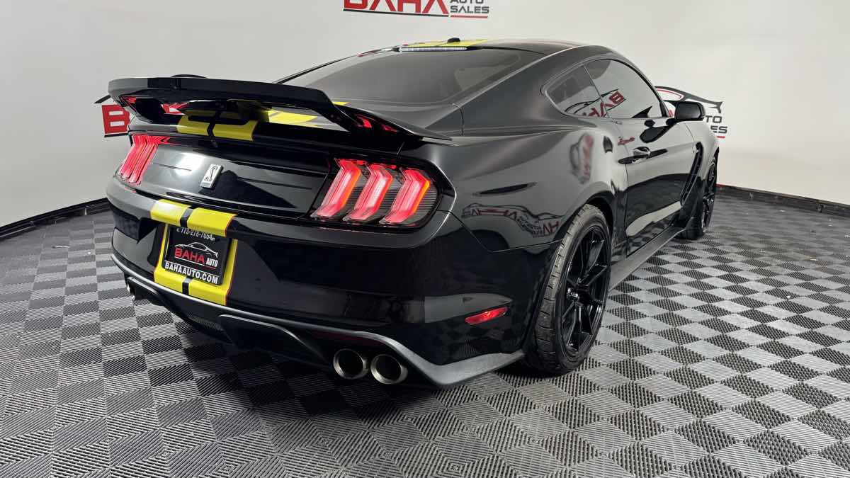 Used 2019 Ford Mustang Shelby GT350 w/ Technology Package RWD image 6