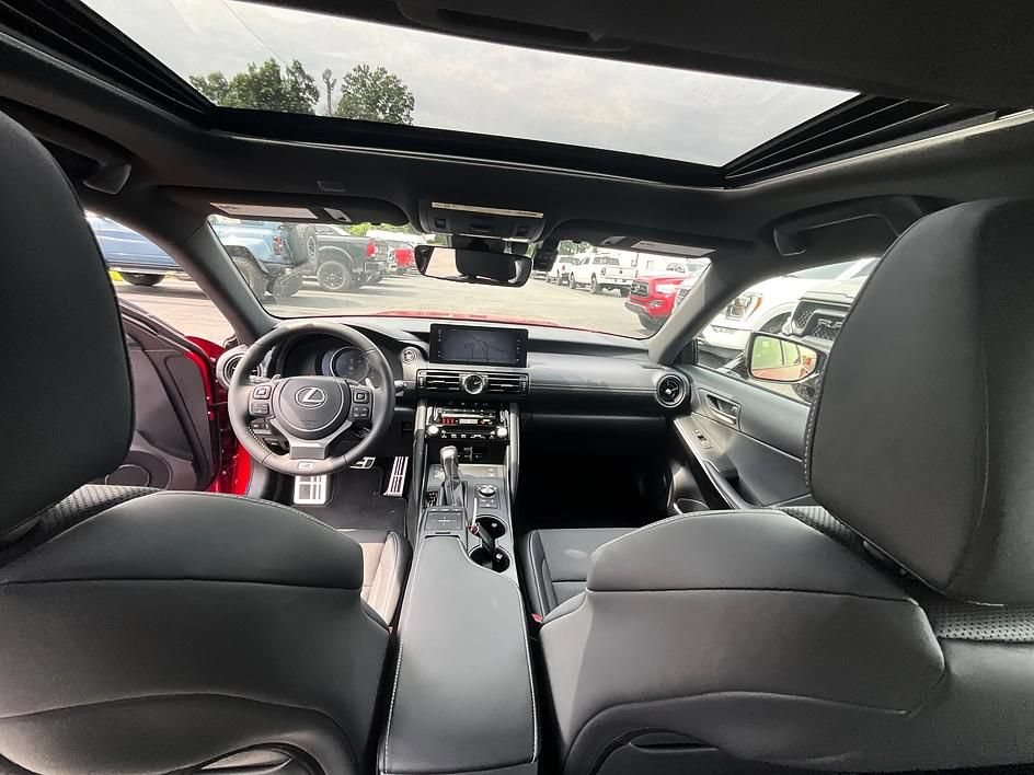 Used 2025 Lexus IS 500 w/ Accessory Package 2 RWD image 35