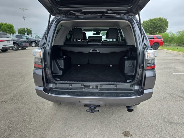 Used 2022 Toyota 4Runner SR5 Premium w/ Moonroof Package AWD/4WD image 13