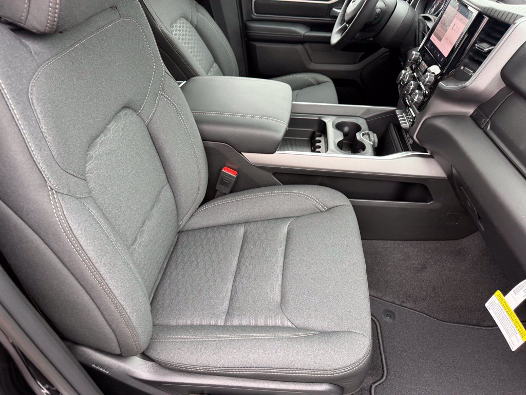 New 2026 RAM 1500 Big Horn AWD/4WD image 15