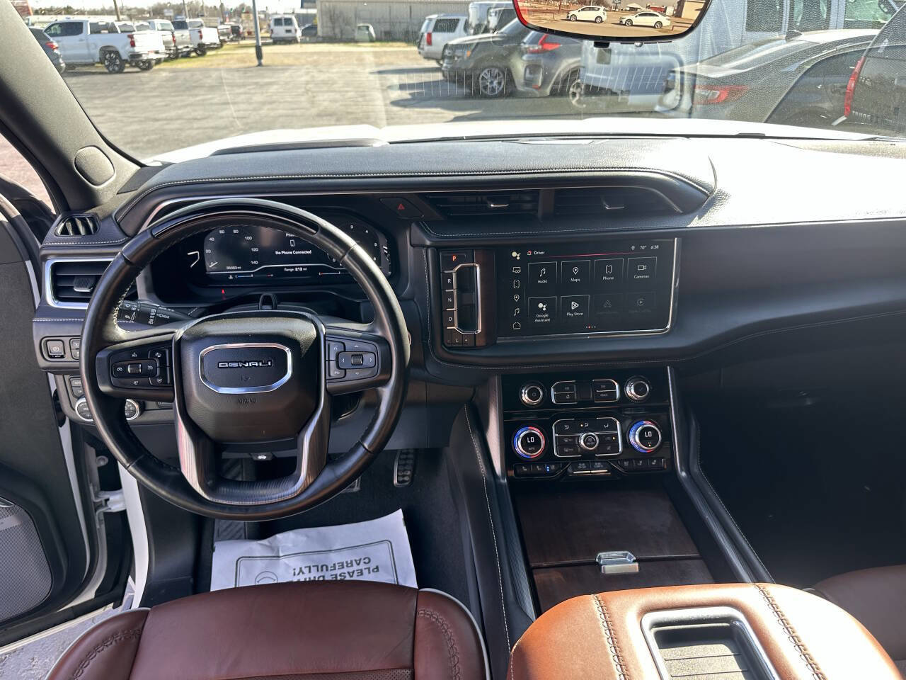 Used 2023 GMC Yukon XL Denali Ultimate AWD/4WD image 32