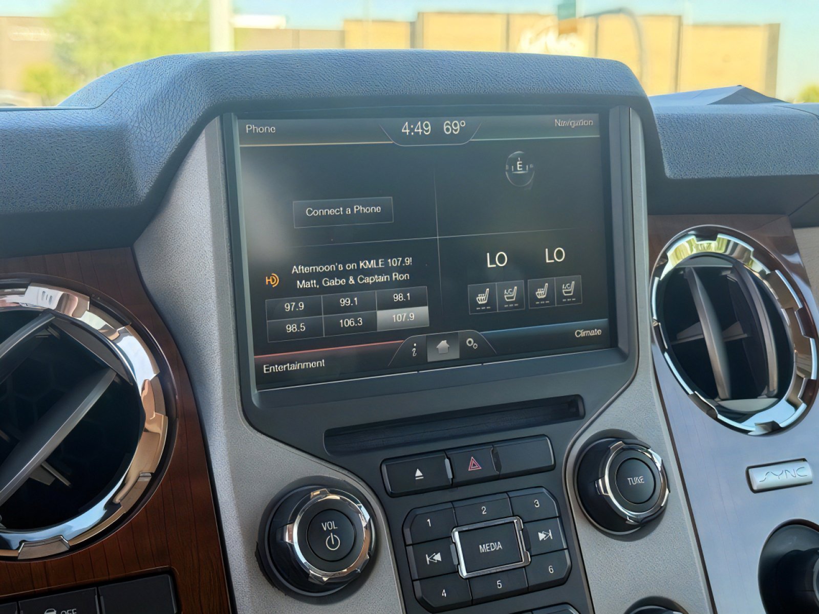 Used 2016 Ford F350 King Ranch w/ FX4 Off-Road Package AWD/4WD image 20