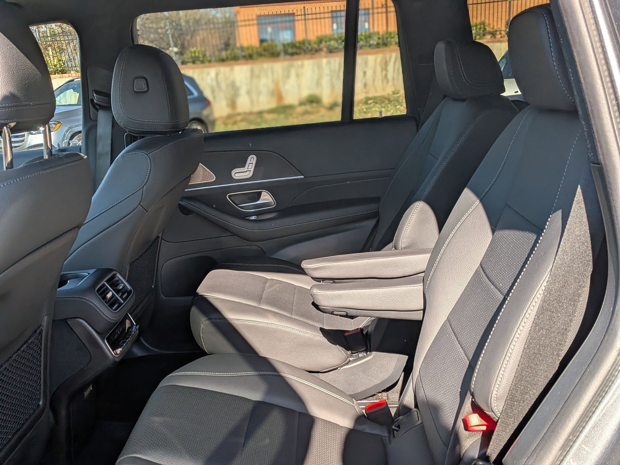 Certified 2025 Mercedes-Benz GLS 450 GLS 450 image 29