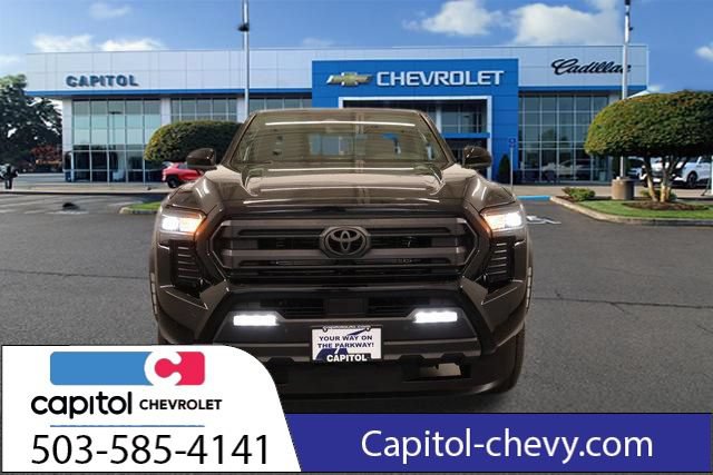 Used 2024 Toyota Tacoma SR5 AWD/4WD image 8