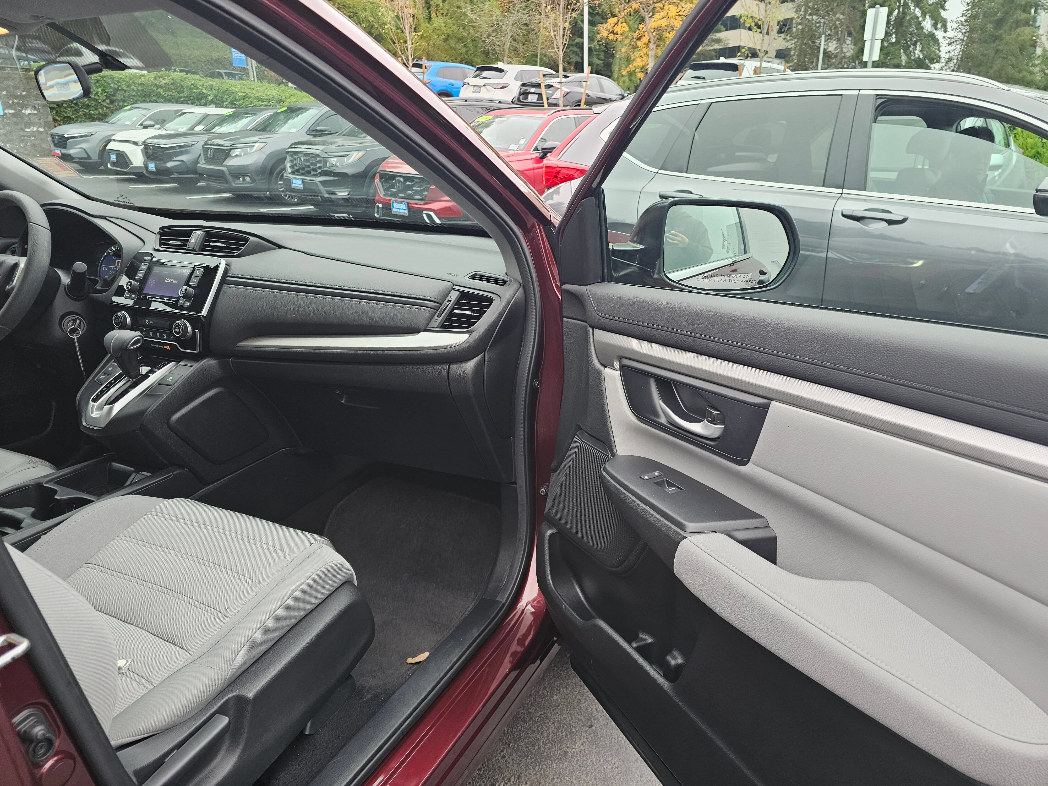 Used 2018 Honda CR-V LX image 12