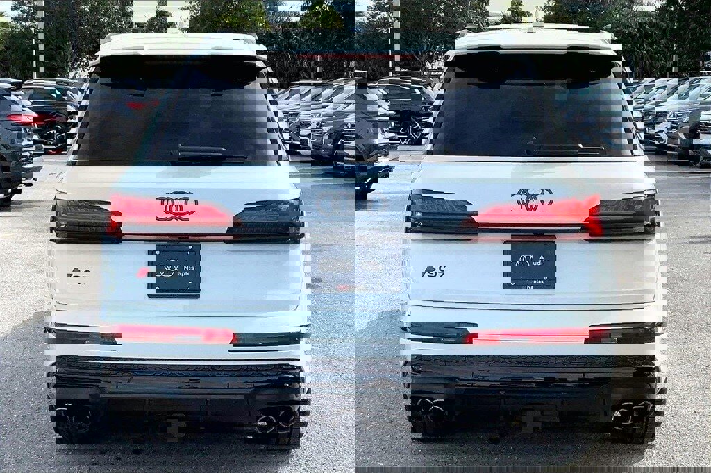 New 2026 Audi SQ7 Premium Plus image 6