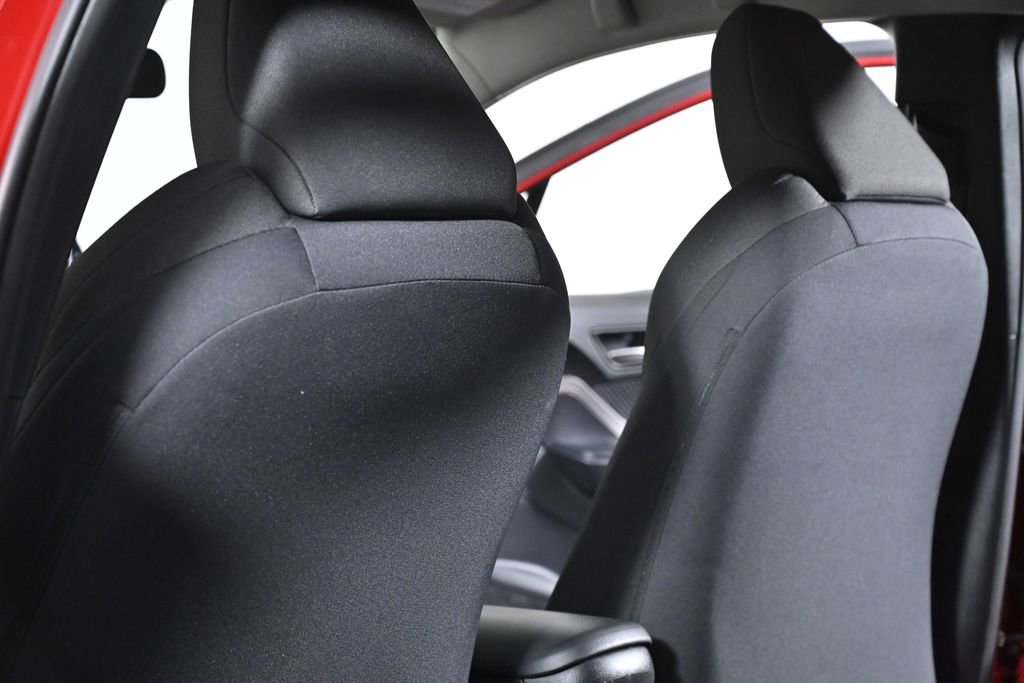 Used 2020 Toyota C-HR LE image 27