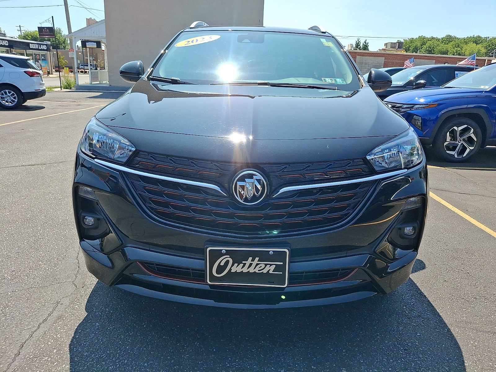 Used 2023 Buick Encore GX Select w/ Sport Touring Package FWD video 2