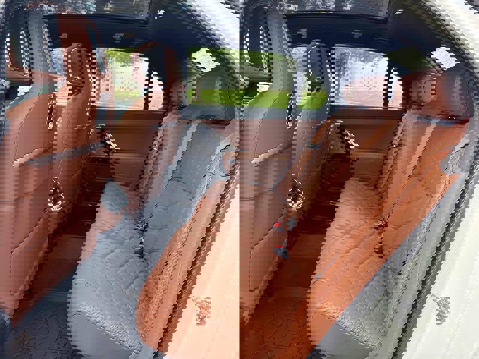 Used 2023 BMW i7 xDrive60 image 15