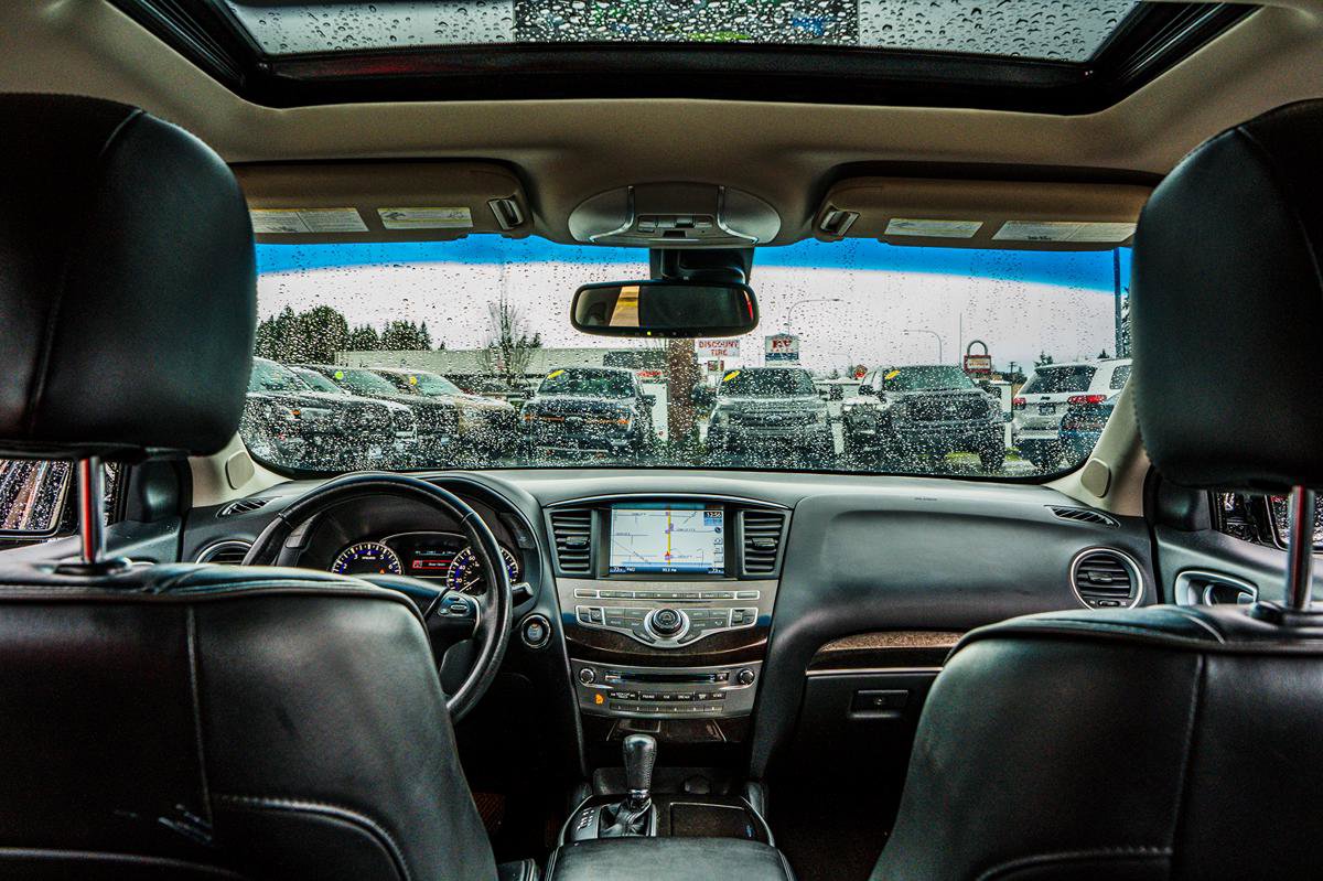 Used 2015 INFINITI QX60 AWD w/ Premium Plus Package image 36