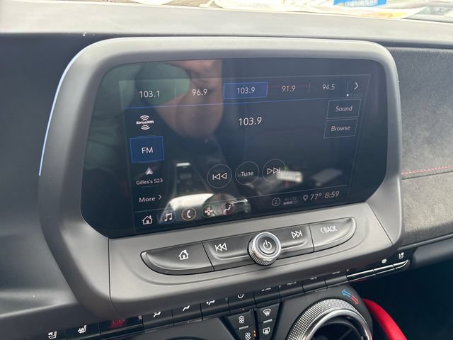 Used 2020 Chevrolet Camaro ZL1 RWD image 16