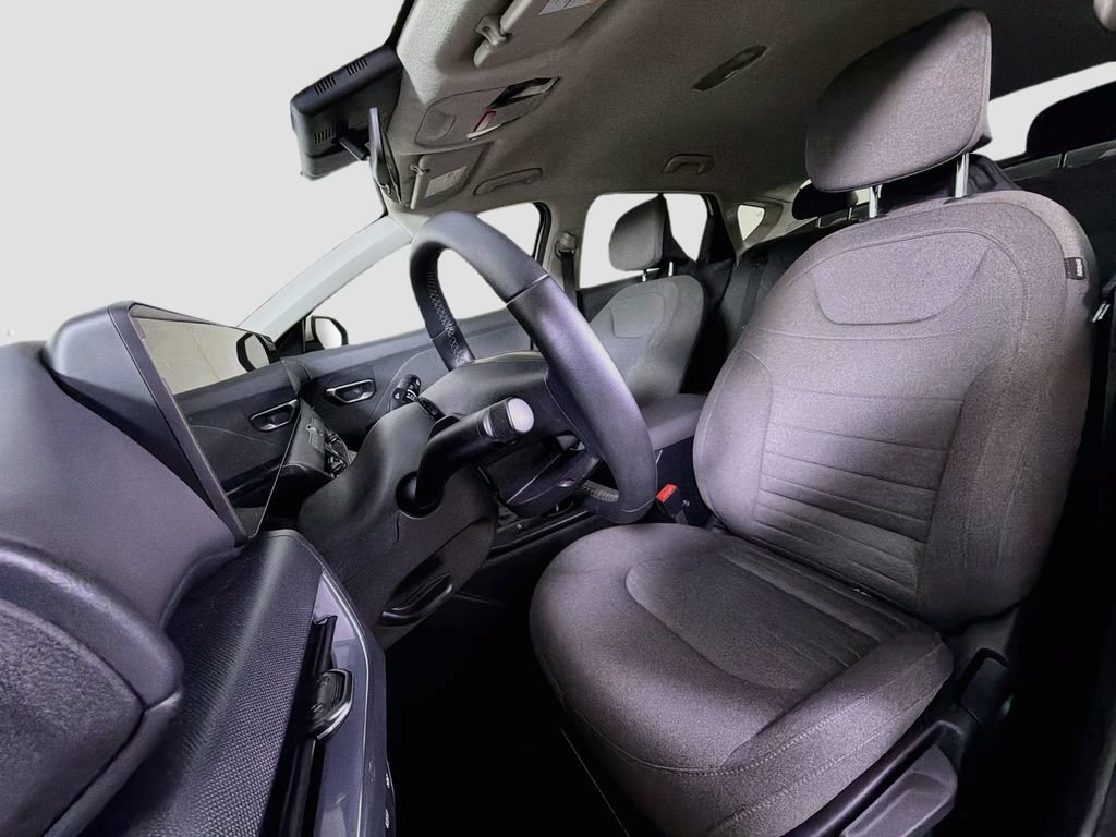 Used 2025 Kia K4 EX FWD image 14