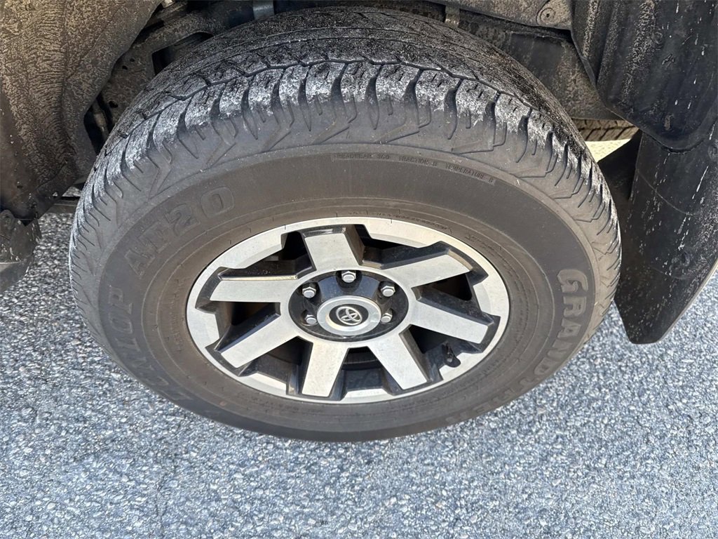 Certified 2023 Toyota 4Runner TRD Off-Road Premium image 12