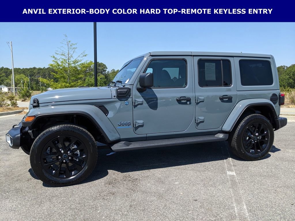 Certified 2025 Jeep Wrangler Unlimited Sahara AWD/4WD image 7