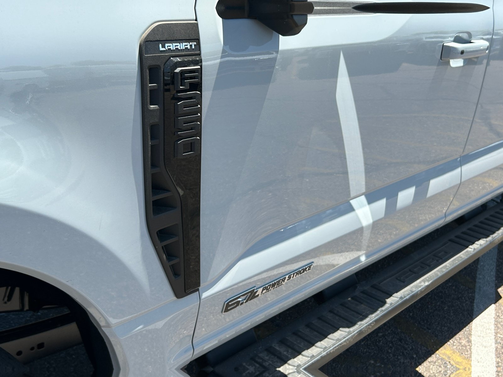 New 2026 Ford F250 Lariat w/ Black Appearance Package AWD/4WD image 24