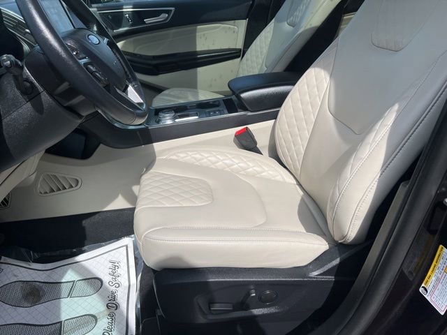 Used 2024 Ford Edge Titanium AWD/4WD image 23