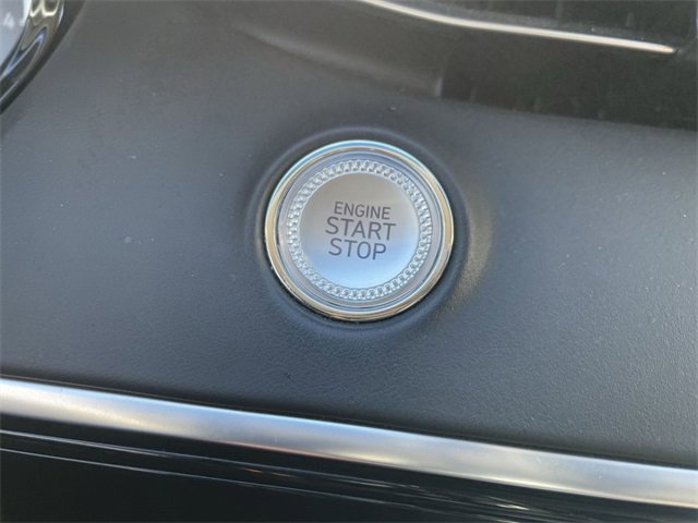 Used 2025 Genesis GV70 2.5T image 17