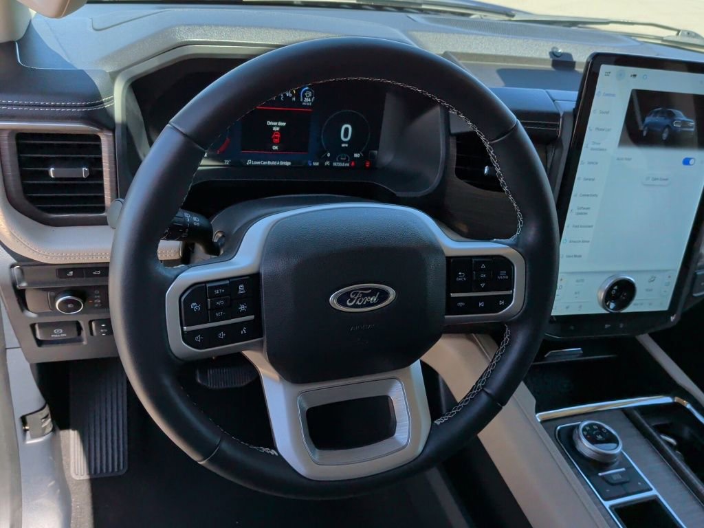 Used 2024 Ford Expedition Max Limited image 17