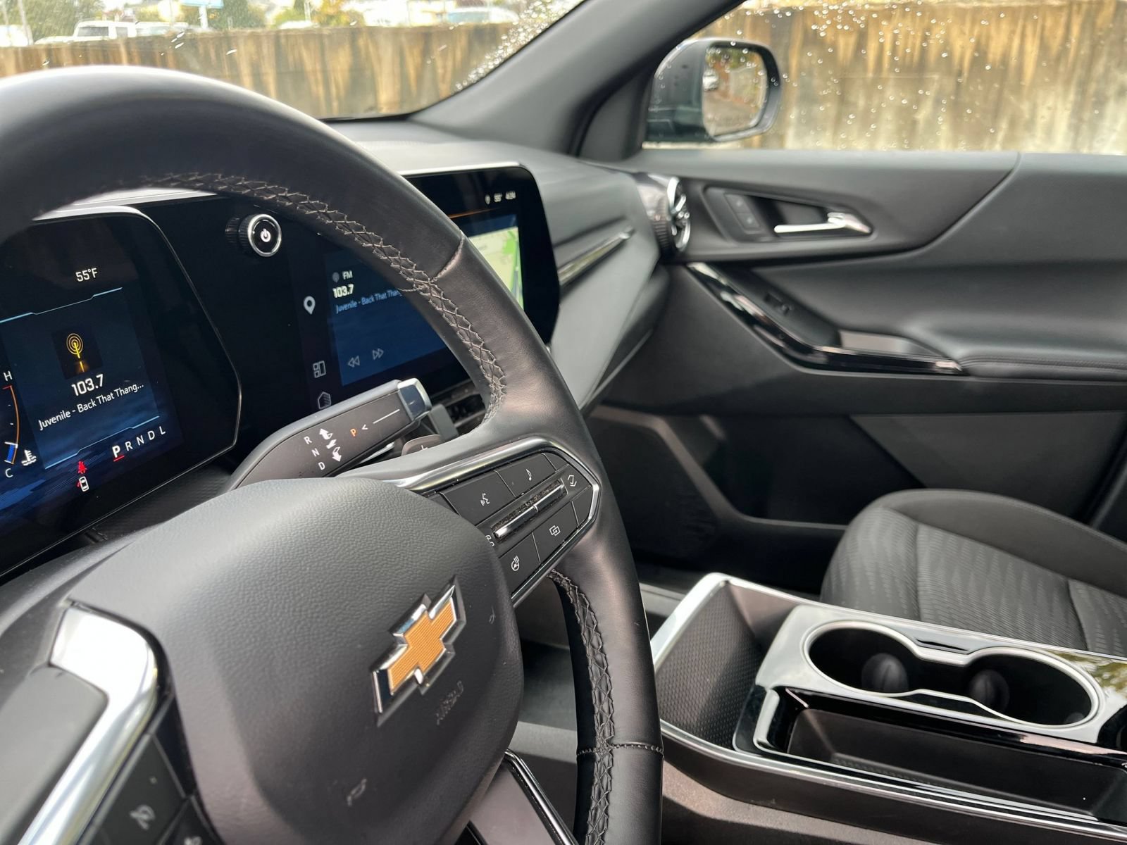 Used 2025 Chevrolet Equinox LT FWD image 42
