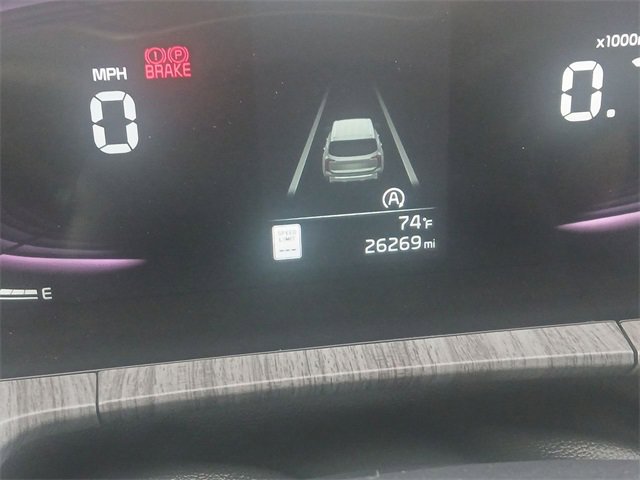 Used 2023 Kia Telluride EX w/ EX Captain's Chair Package image 15