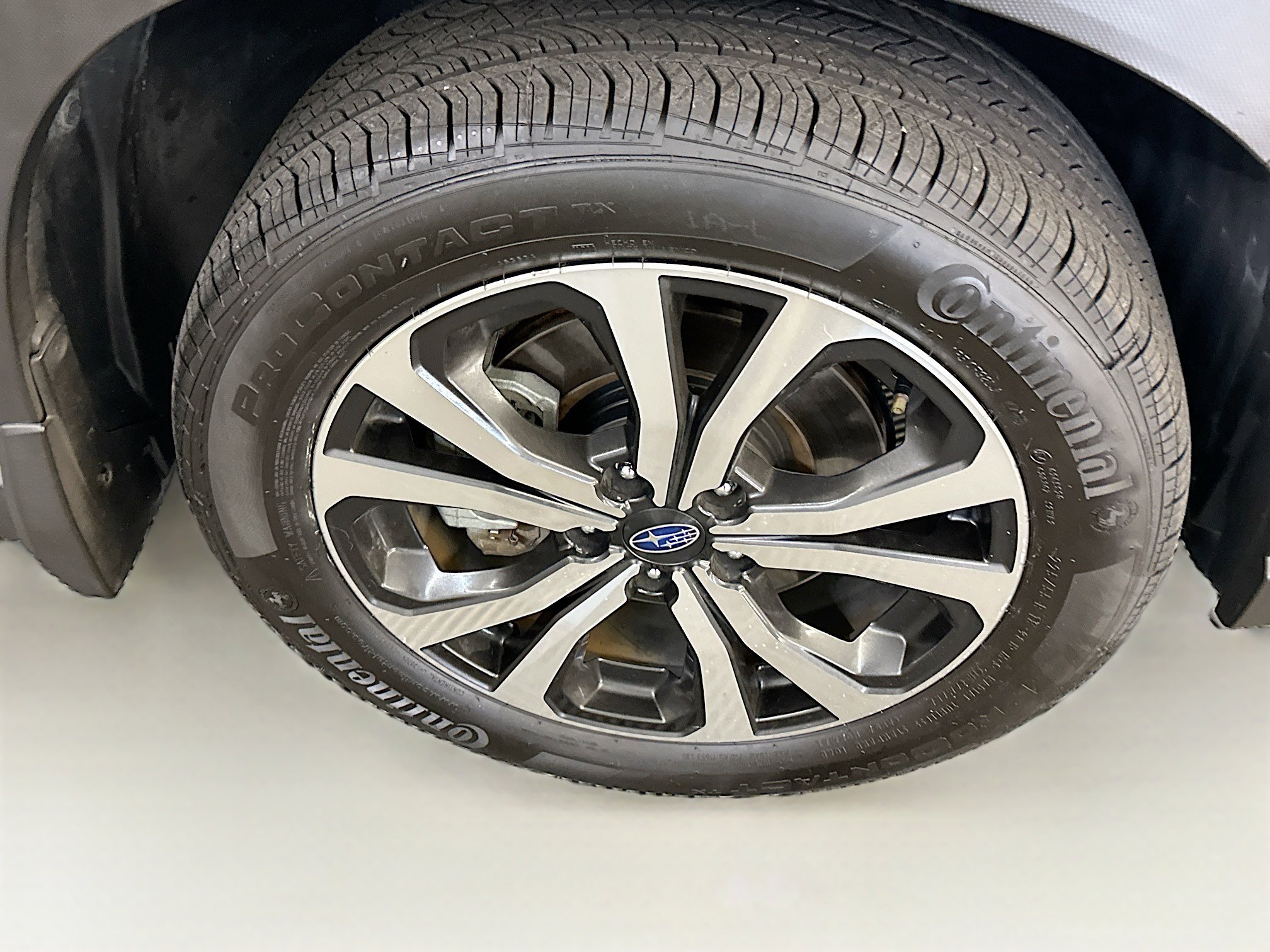 Used 2023 Subaru Forester Limited image 11