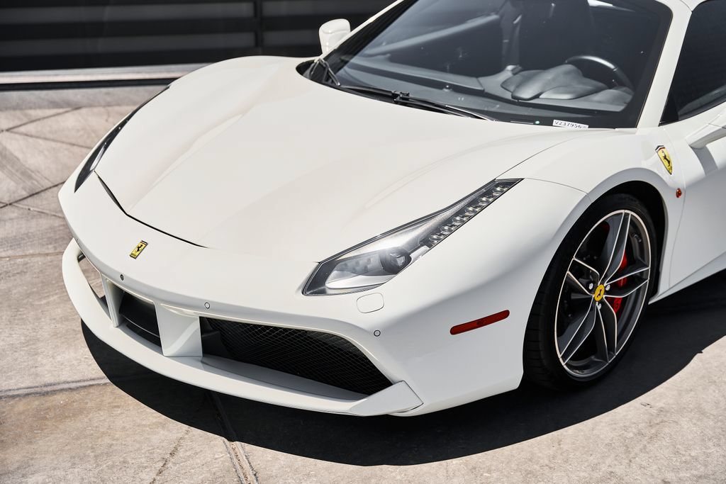 Used 2019 Ferrari 488 Spider RWD image 7